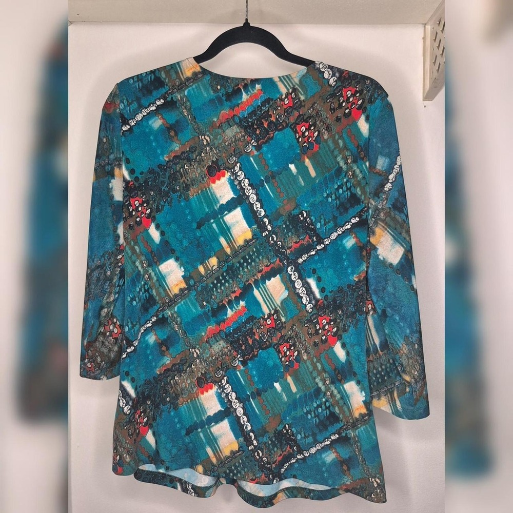 Laura Abstract Flowy Blouse - Picture 3 of 8